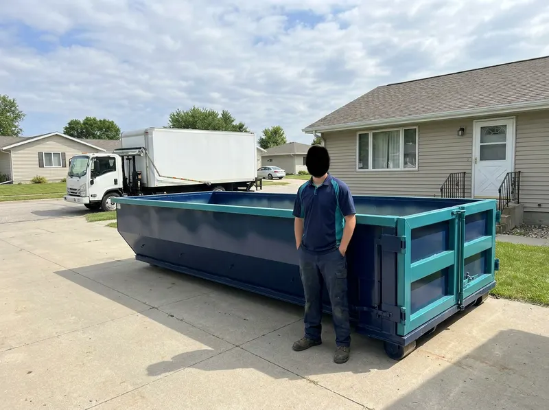 10-Yard Dumpster Rental in Fargo, ND